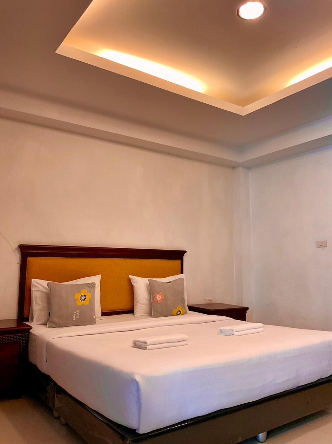 Sota Residence Pattaya Exteriör bild