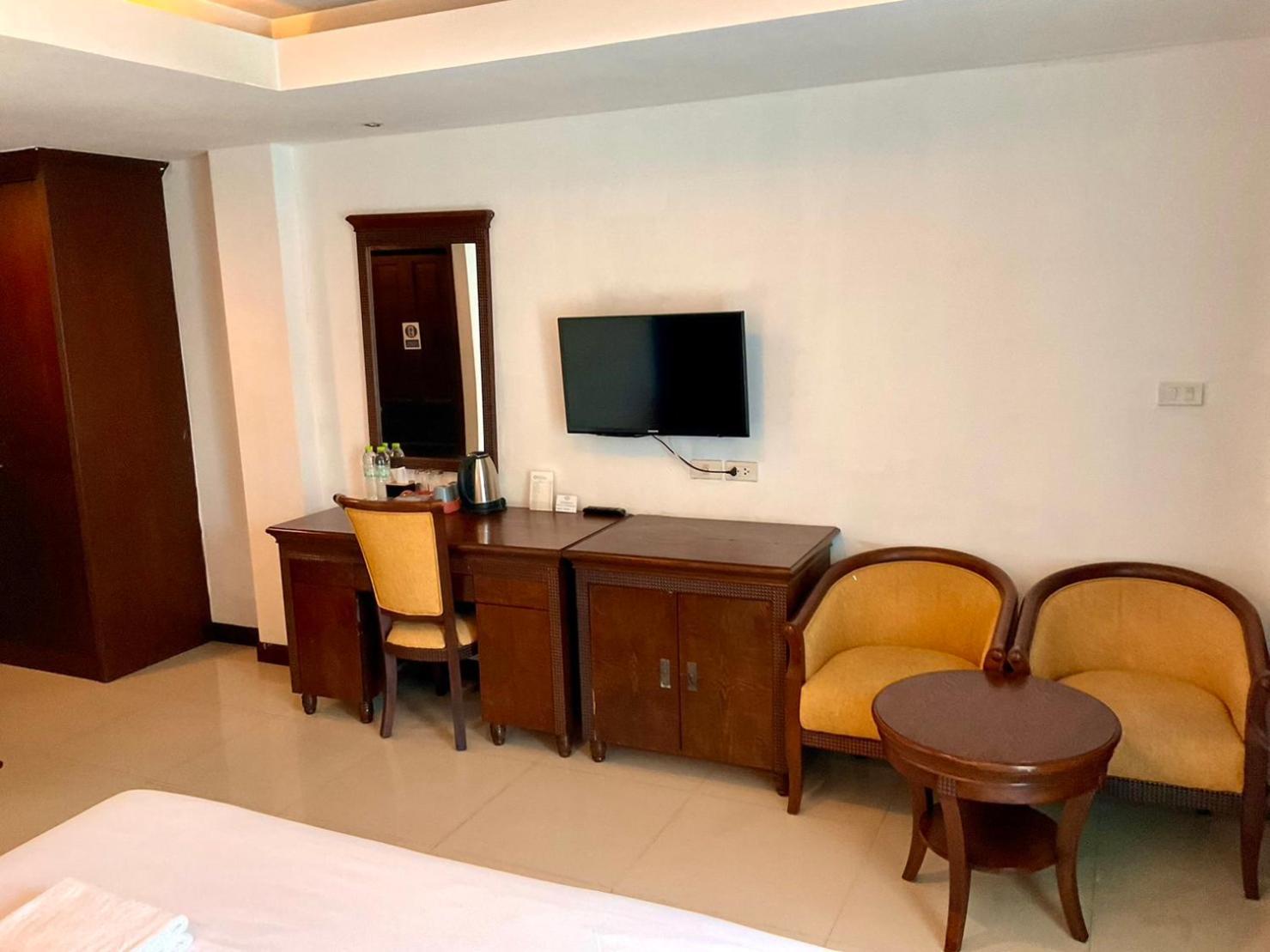 Sota Residence Pattaya Exteriör bild